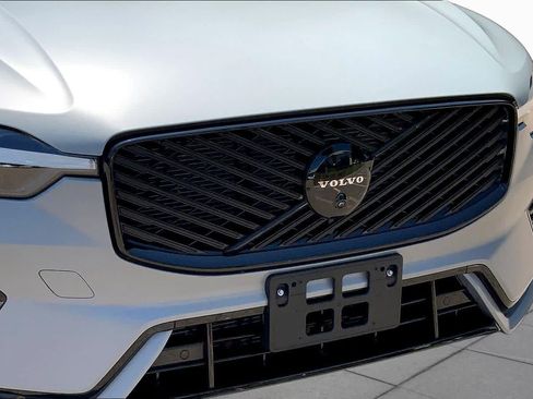 Used 2026 Volvo XC60 B5 Ultra w/ Protection Package Premier AWD/4WD image 29
