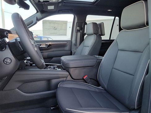 New 2026 Chevrolet Tahoe Premier image 19