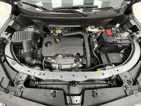 New 2026 Chevrolet Equinox LT w/ Convenience Package II AWD/4WD image 13