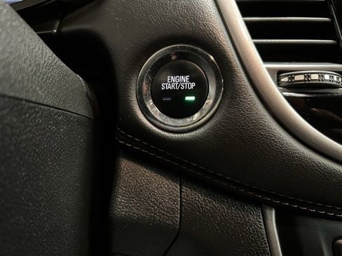 Used 2020 Chevrolet Trax LT w/ LT Convenience Package image 37