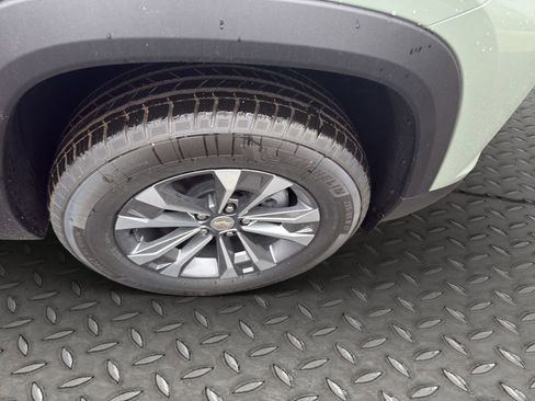 New 2026 Chevrolet Equinox LT image 22