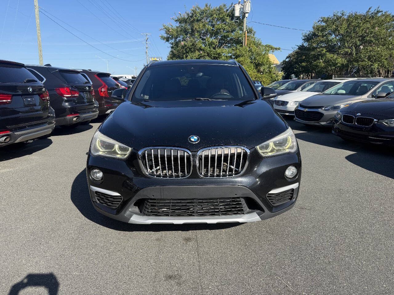Used 2017 BMW X1 xDrive28i AWD/4WD image 2