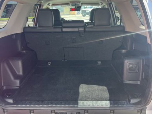 Used 2024 Toyota 4Runner SR5 Premium image 4