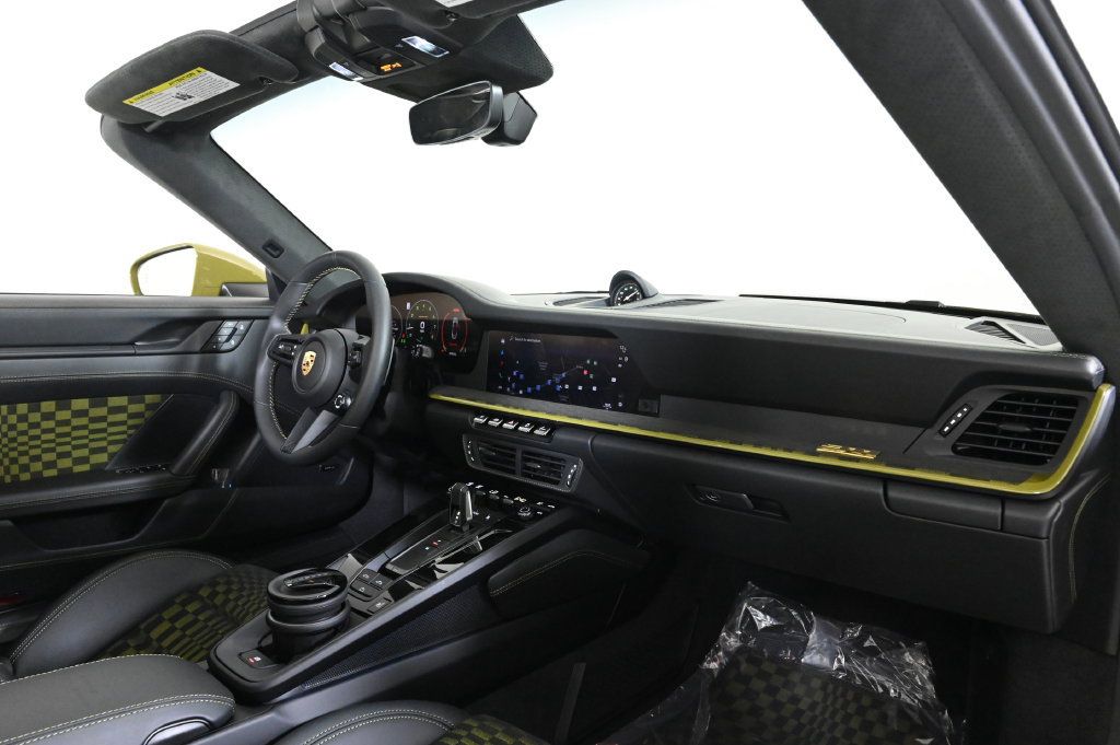 Used 2026 Porsche 911 GTS RWD image 17