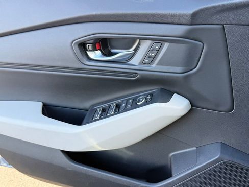 Certified 2025 Honda Accord EX-L image 30