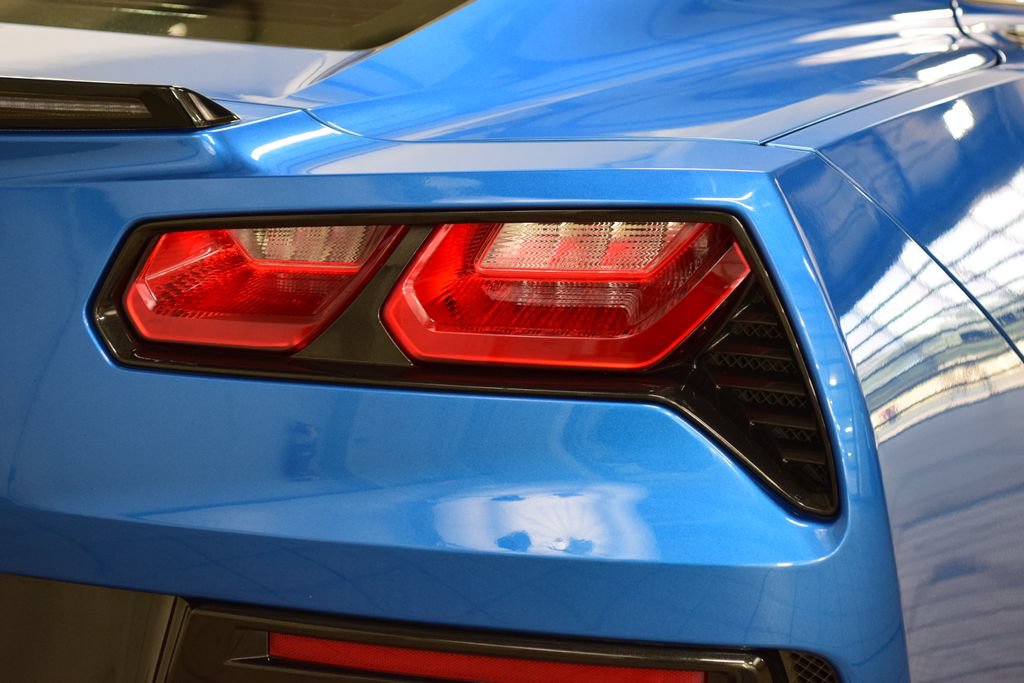 Used 2015 Chevrolet Corvette Stingray Coupe w/ 2LT Preferred Equipment Group RWD image 21