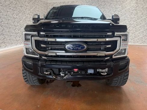 Used 2022 Ford F350 Platinum w/ Tremor Off-Road Package AWD/4WD image 2