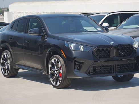 Used 2026 BMW X2 xDrive28i w/ Technology Package AWD/4WD image 3