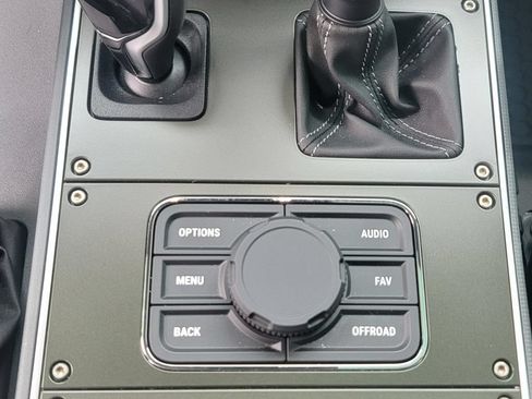 Used 2025 INEOS Grenadier AWD/4WD image 27