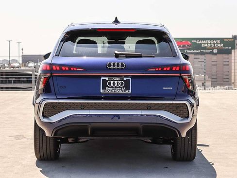 New 2026 Audi Q3 quattro 2.0T AWD/4WD image 5