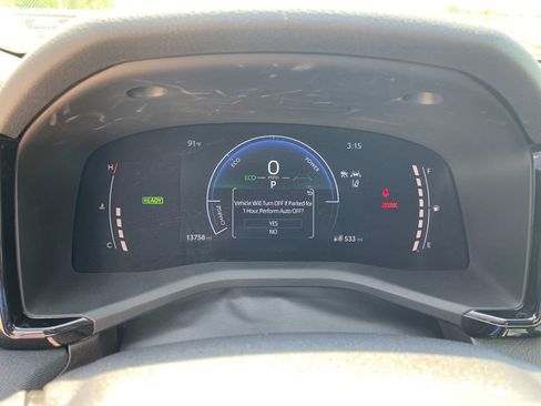 Used 2026 Toyota Camry LE FWD image 29