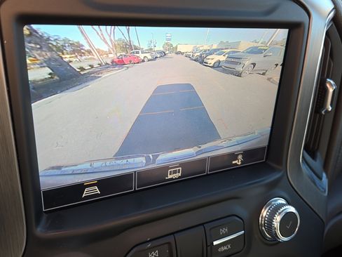 Used 2022 GMC Sierra 1500 Denali w/ Denali Premium Package image 16