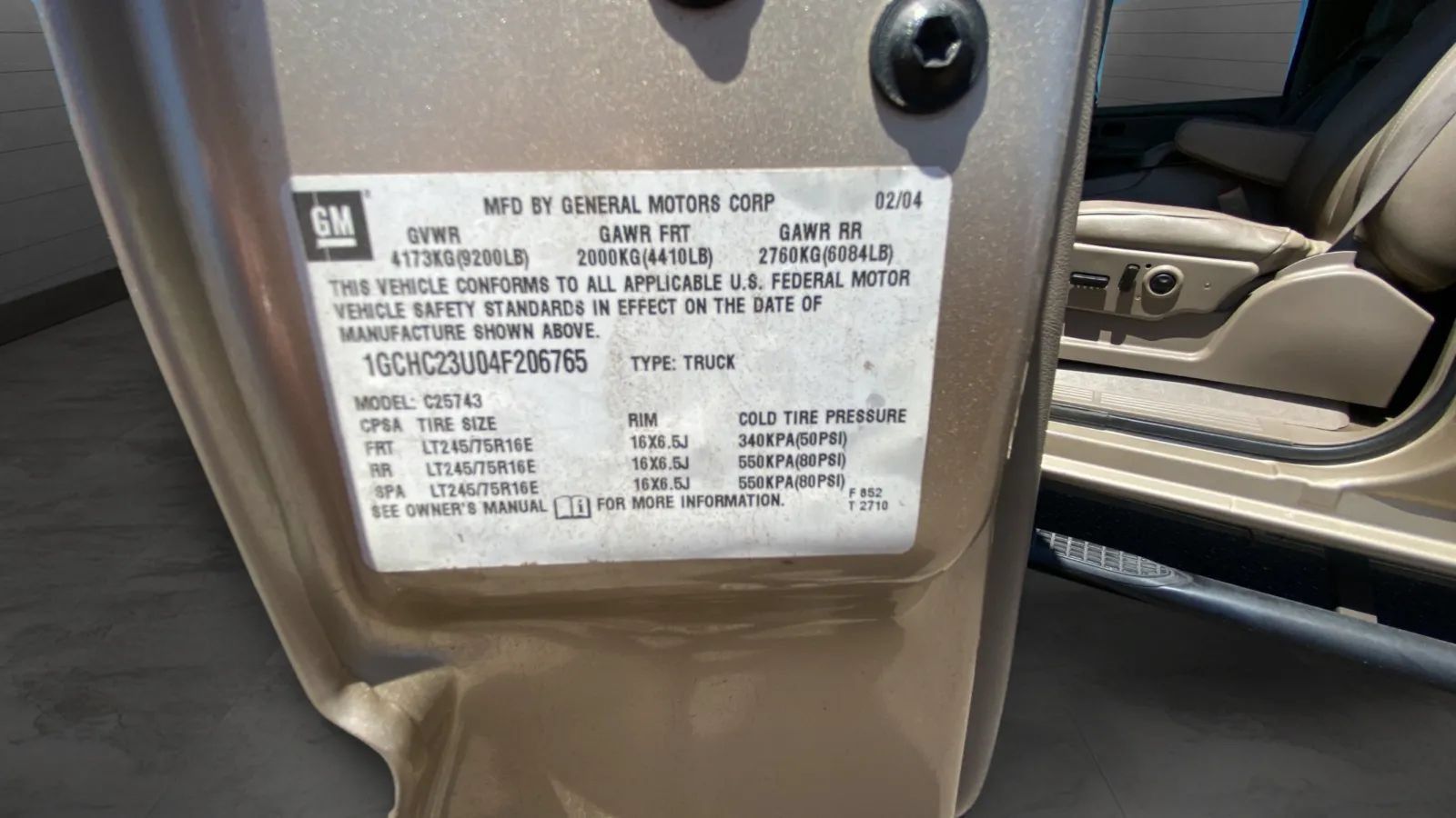 Used 2004 Chevrolet Silverado 2500 LT RWD image 48