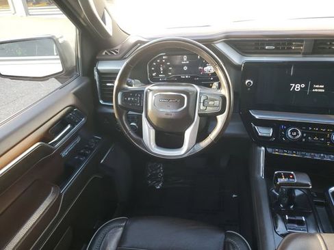 Used 2024 GMC Sierra 1500 Denali w/ Denali Reserve Package AWD/4WD image 13
