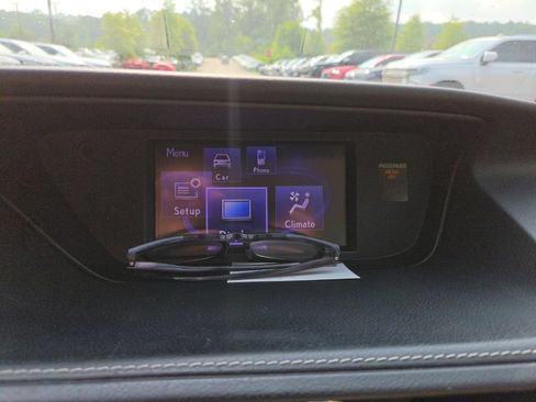 Used 2013 Lexus ES 350 w/ Premium Pkg FWD image 16