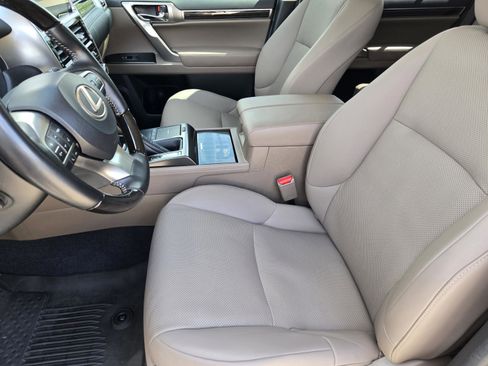 Used 2023 Lexus GX 460 Premium w/ Premium Package AWD/4WD image 9