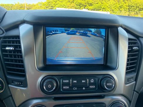 Used 2017 Chevrolet Tahoe Premier AWD/4WD image 27