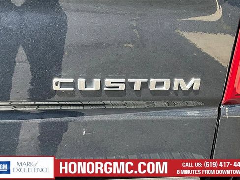 Used 2019 Chevrolet Silverado 1500 Custom Trail Boss w/ Custom Convenience Package AWD/4WD image 23