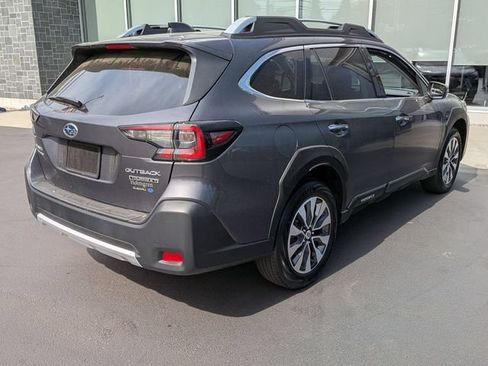 Used 2024 Subaru Outback Touring XT AWD/4WD image 3