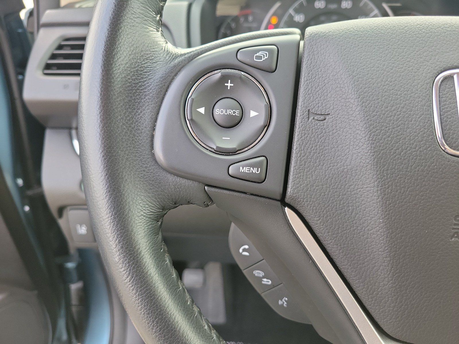 Used 2016 Honda CR-V Touring image 18