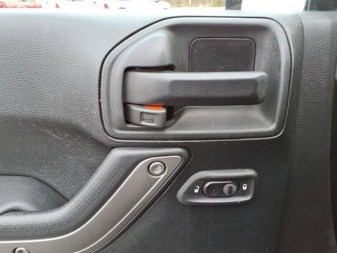 Used 2017 Jeep Wrangler Unlimited Sport w/ Quick Order Package 24S image 11