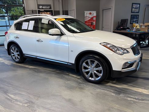 Used 2017 INFINITI QX50 AWD w/ Premium Plus Package image 29