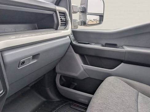 New 2026 Ford F250 XL w/ XL Off-Road Package image 15