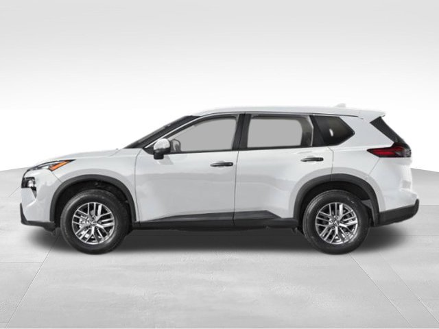 Used 2026 Nissan Rogue S FWD image 3