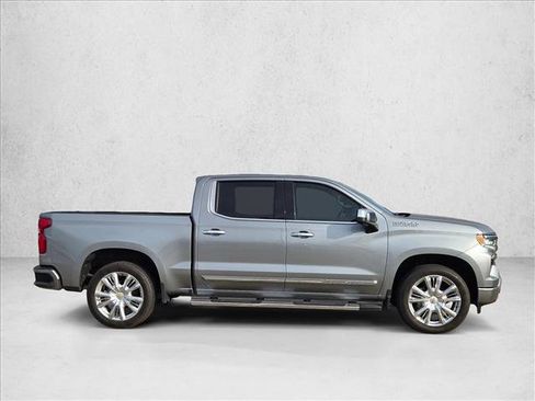 Used 2024 Chevrolet Silverado 1500 High Country w/ High Country Premium Package image 4