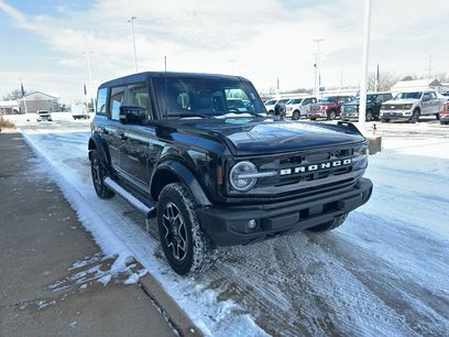 New 2025 Ford Bronco Outer Banks