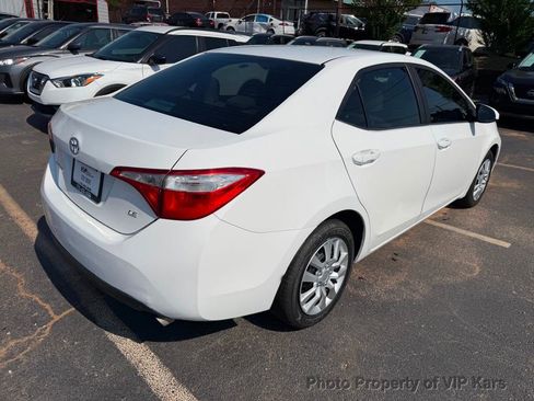 Used 2016 Toyota Corolla LE FWD image 5