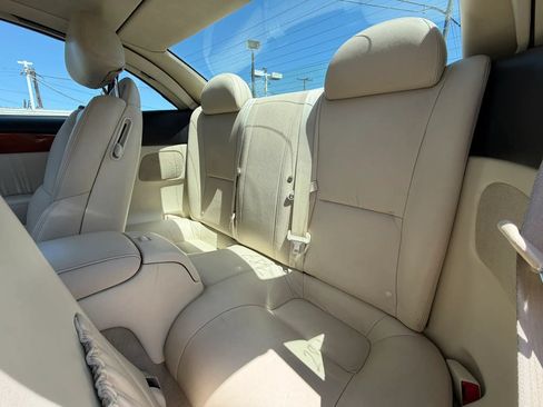 Used 2006 Lexus SC 430 Convertible w/ Preferred Accessory Pkg RWD image 12