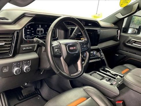 Used 2024 GMC Sierra 2500 AT4 w/ AT4 Premium Plus Package AWD/4WD image 14