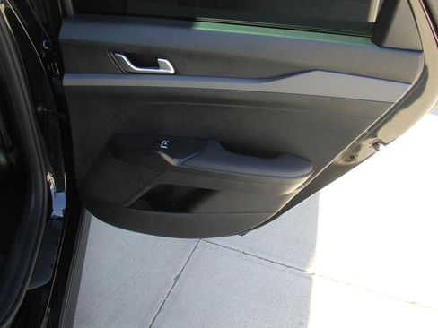 Used 2025 Kia K5 LXS image 29