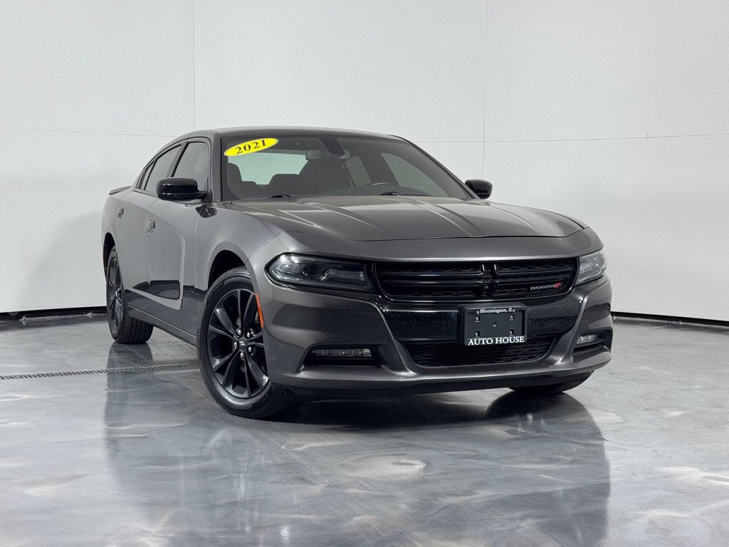 Used 2021 Dodge Charger SXT w/ Blacktop Package AWD/4WD image 2