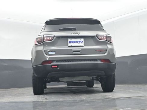 Used 2023 Jeep Compass Trailhawk AWD/4WD image 49