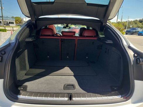 Used 2024 BMW X4 xDrive30i w/ Parking Assistance Package image 11