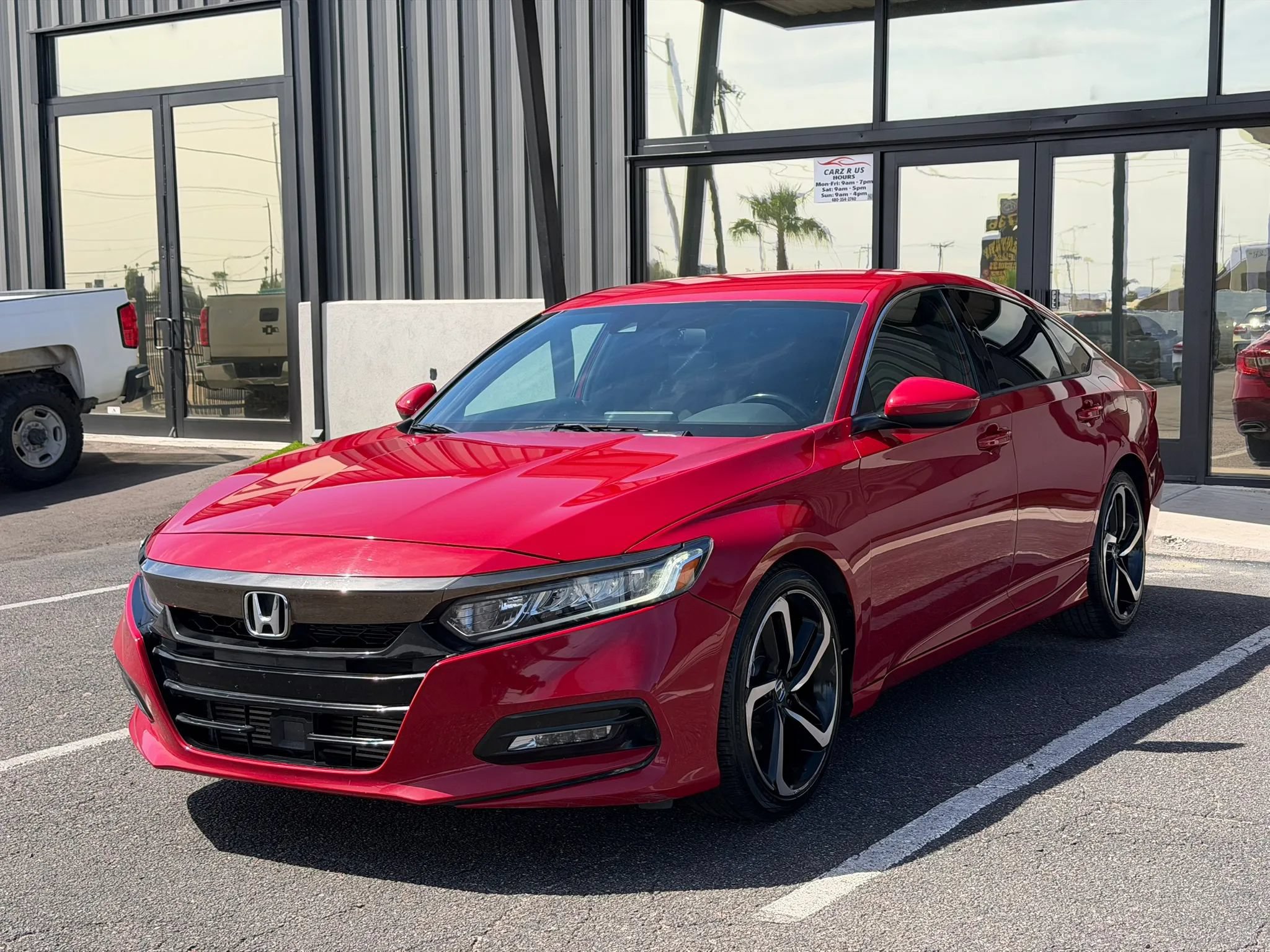 Used 2018 Honda Accord Sport image 2