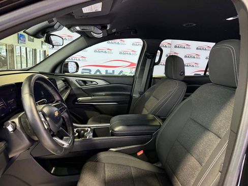 Used 2026 Chevrolet Traverse LT image 20