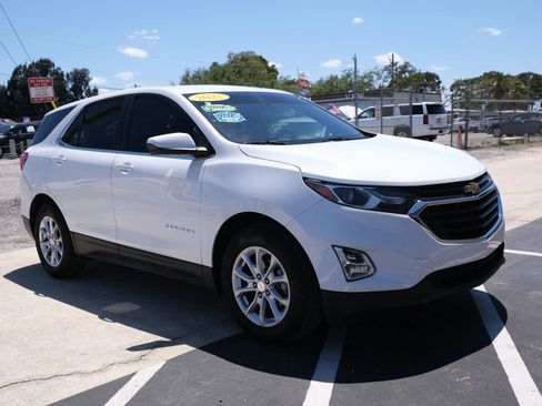 Used 2021 Chevrolet Equinox LT FWD image 8