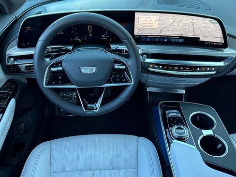 Certified 2024 Cadillac Lyriq Sport image 15