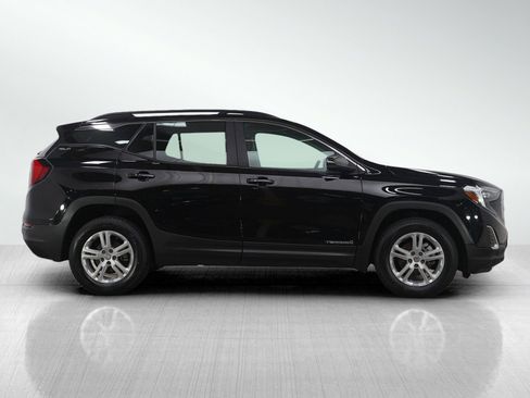 Used 2021 GMC Terrain SLE w/ Driver Convenience Package image 6