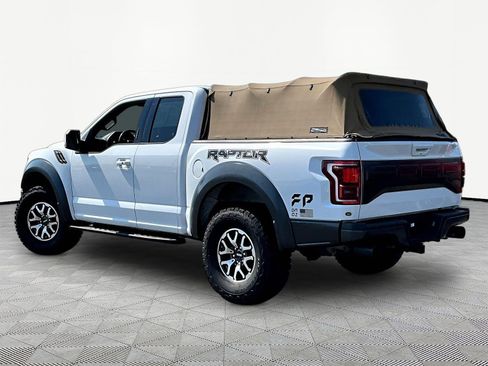Used 2017 Ford F150 Raptor w/ Equipment Group 802A Luxury AWD/4WD image 4