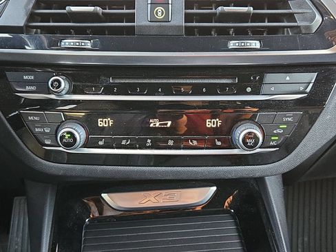 Used 2019 BMW X3 sDrive30i w/ Driving Assistance Package RWD image 18