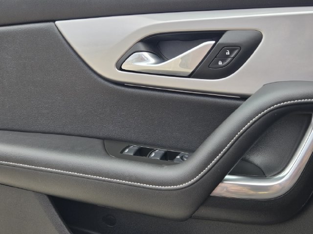 Used 2024 Chevrolet Blazer LT w/ Convenience Package FWD image 22