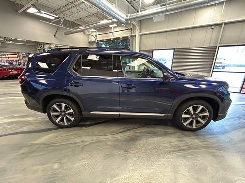 Used 2023 Honda Pilot Touring image 29