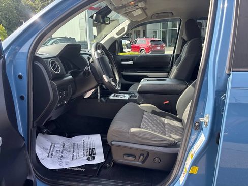 Used 2019 Toyota Tundra SR5 w/ TRD Sport Package AWD/4WD image 8