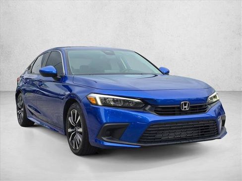 Used 2024 Honda Civic EX image 3