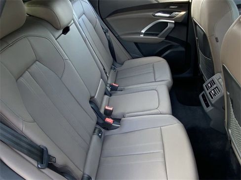 Used 2025 Audi Q5 Premium Plus image 15