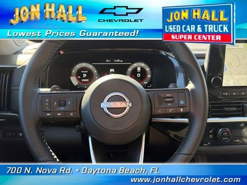 Used 2025 Nissan Pathfinder Platinum w/ Cargo Package image 27